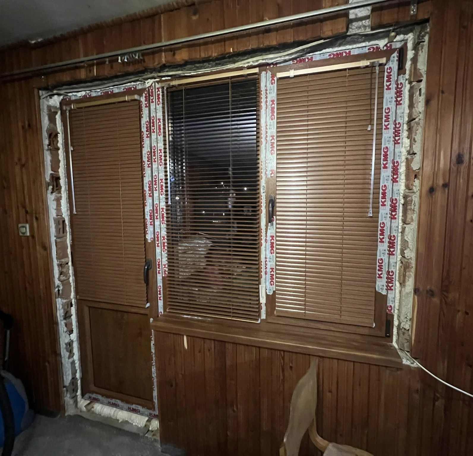 Монтаж на 6-камерна PVC система KMG PRESTIGE село Български извор, област Ловеч